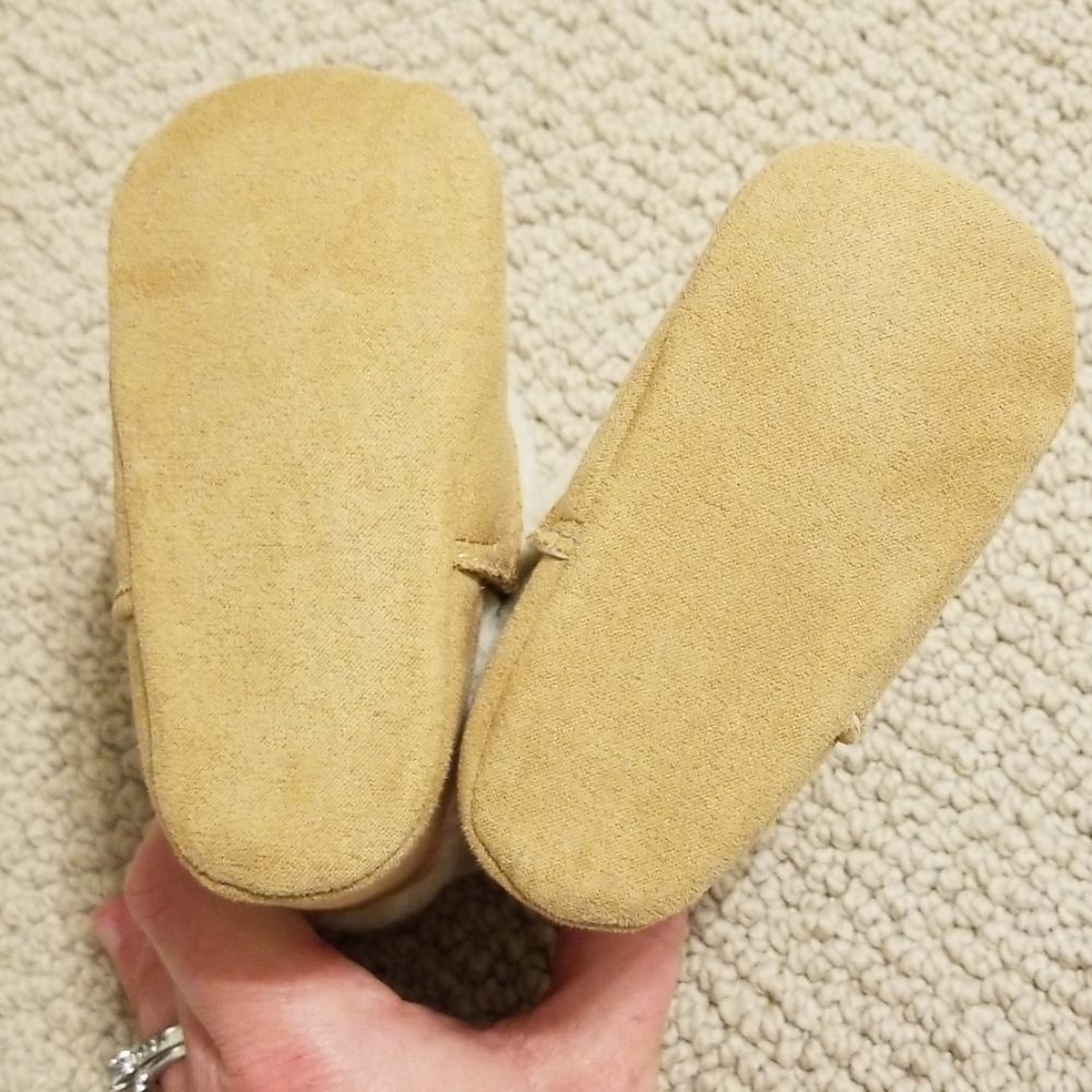 Cute Baby Boots 👢 - Picture 3 of 4
